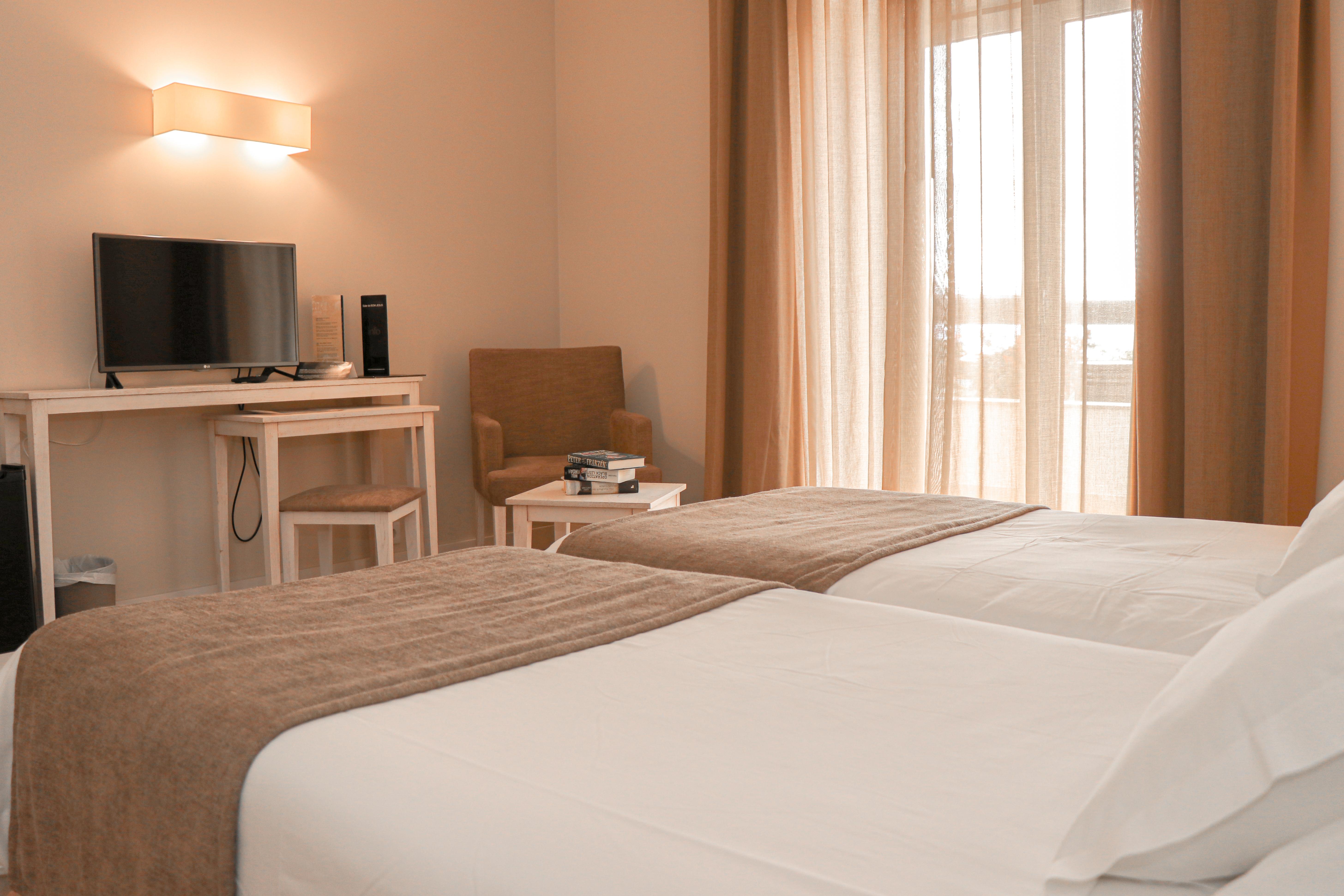 Hotel Solar Bom Jesus ซานตาครูซ ภายนอก รูปภาพ